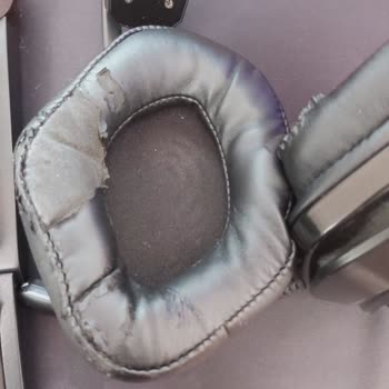 Gamepower Kulaklık Pedlerinin Soyulması