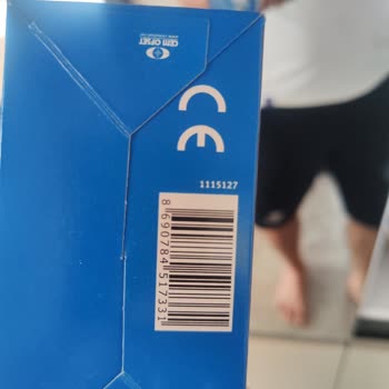 Raid Sinek Kovucu Likit Duman Çıkarıyor