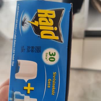 Raid Sinek Kovucu Likit Duman Çıkarıyor