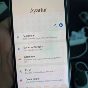 Samsung Telefon Samsun J8 Ekran