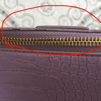 İpekyol Çantanın Derisi Soyuluyor