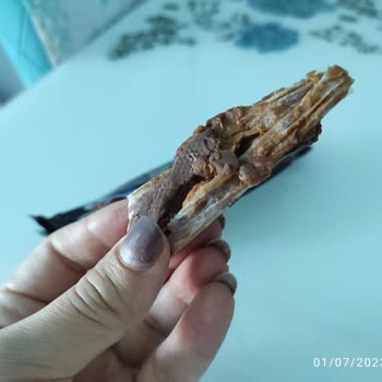 Eti Gıda Maximus Çikolata İçerisinden Naylon Çıktı