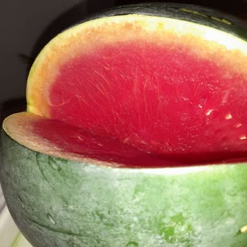 Migros Çürümüş Karpuz Satıyor