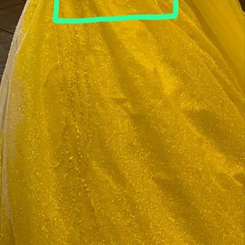 Beyaz Melek Gelinlik Gelinlik Kötü Ve Çalışanlar İlgisiz!