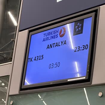 THY Uçağın Geç Kalması