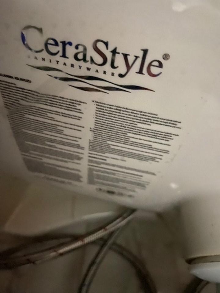 Cerastyle Marka Lavaboda Kılacak Çizikler Hakkında - Şikayetvar
