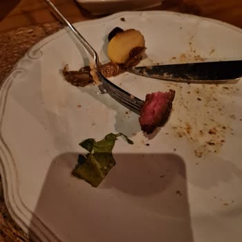 Kiraz Beach Otel (Erdek) İnsan Sağlığını Hiçe Sayıyor!