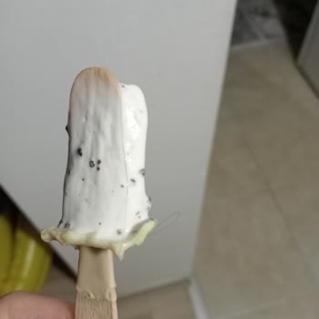 Magnum Dondurmadan Kıl Çıktı