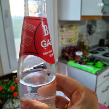 Bor Gazoz Aldık Ve İçinde Örümcek Çıkması