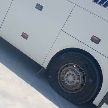 Özlem Batman Bozuk Araç Perde Yok Sıcak Hizmet Sıfır Piriz Yok