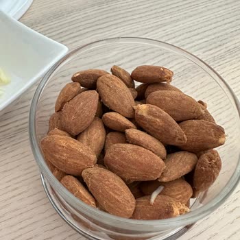 Migros Hemen Kurtlu Badem Sattı