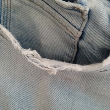 Morhipo Mavi Pantolon Yırtılması