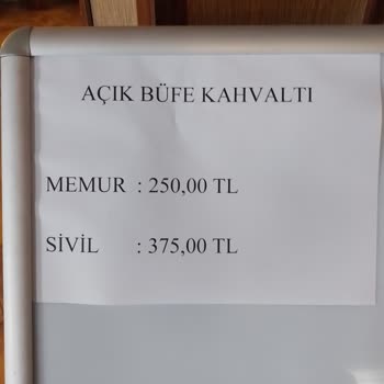 Üsküdar SGK Sosyal Tesisi Hijyen Ve Hizmet Olarak Çok Kötü!