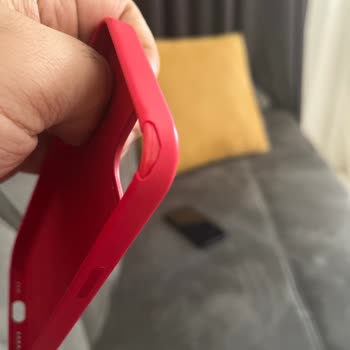 Apple Store Magsafe Kılıf Kalitesizliği