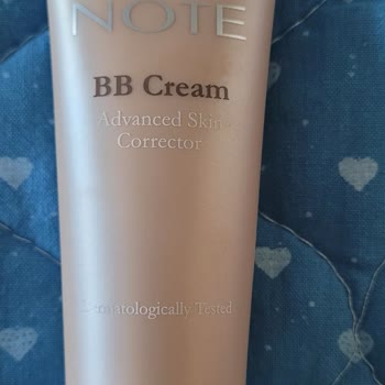Note Cosmetics Note BB Krem Cilt Yüzeyinde Tabaka Olarak Kalıyor Emilmiyor