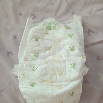 Baby Turco Bebek Bezinin İçinde Sinek Var