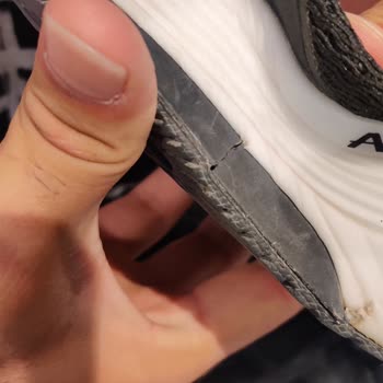 Skechers 3 Ayda Mahvolan Ayakkabısı