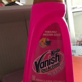 Vanish Kosla Kıyafetleri Çamaşır Suyu Gibi Ağartıyor