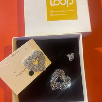 Loop Aksesuar Bujiteri Küpe Sorunu