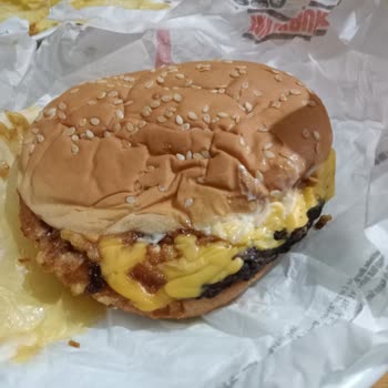 Burger King Geç Gelen Soğuk Sipariş