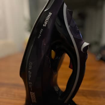 Philips Ütü Alev Aldı