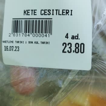 Gimsa Aldığım Pastane Ürününden Kıl Çıktı