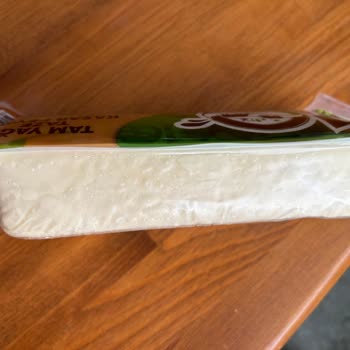 Migros 10süt Kaşar Peyniri Sulanma Ve Ambalajda Şişme Sorunu