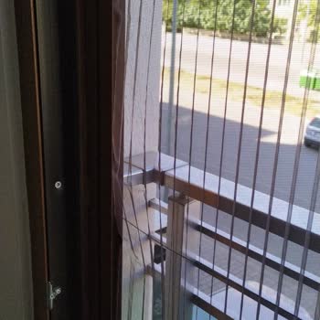 Denizli Cam Sineklik Düzgün Yapılmadı