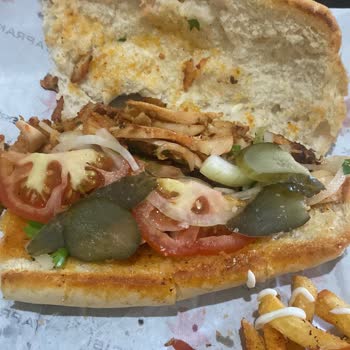 Yaprak Dönercisi Bayat Ekmek İle Yapılan Hizmet!