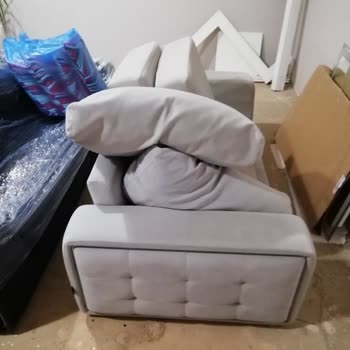 Ege Koç Evden Eve Nakliyat Eşyalarımızı Sarmadan Villanın Otoparkına Attılar