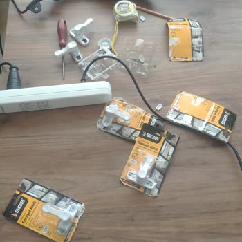 BİM Den Aldığım Sgs Emniyet Kilitleri Takarken Kırıldı