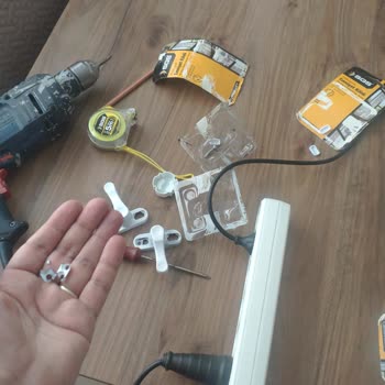 BİM Den Aldığım Sgs Emniyet Kilitleri Takarken Kırıldı