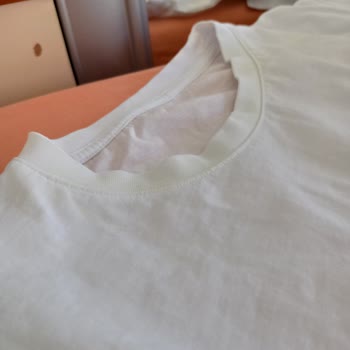 Avene Cildim Emmiyor Akıp Gidiyor Krem Başarısız.