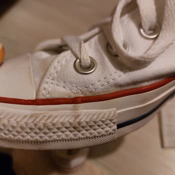 In Street Aldığım Converse'de Renk Değişimi