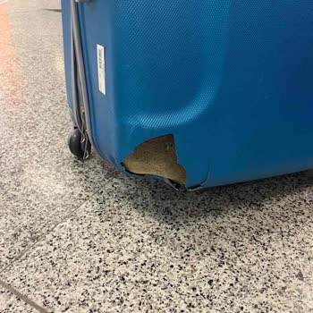 Sunexpress Hava Yolları Hasarlı Bagaj Sorunu