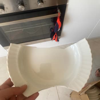 MNG Kargo Gönderilerimi Hasarlı Olarak, Teslimat Kodu Almadan Bırakmış