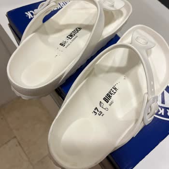 Birkenstock Kalitesiz Terlik Ve Ürün Arkasında Durmuyor Firma