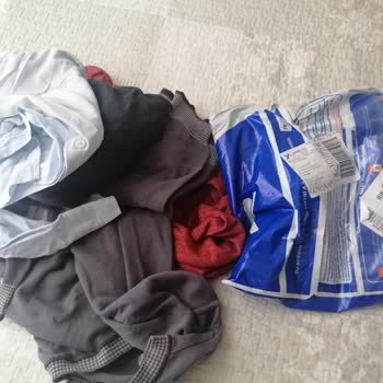 Miniskiidss (Instagram) İkinci El Elbise Satışında Sorun