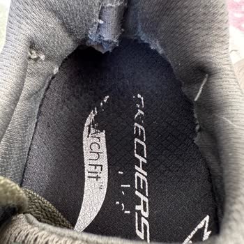 Skechers Ayakkabılarının Kalitesizliği Şok Etti