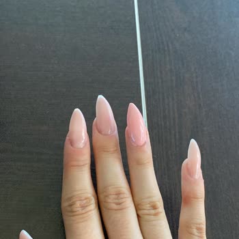 Su Beauty Nail (Ataköy) Protez Tırnak Yapımı