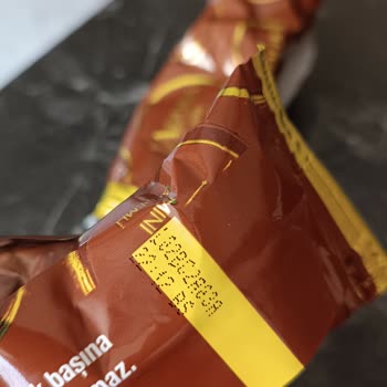 BİM Market Adora Mini Dondurma Sürekli Yarım Çıkıyor