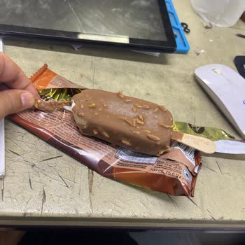Magnum Dondurmadan Çubuk Çıktı