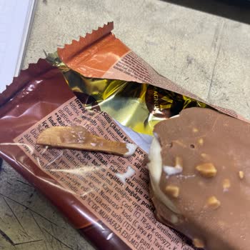 Magnum Dondurmadan Çubuk Çıktı