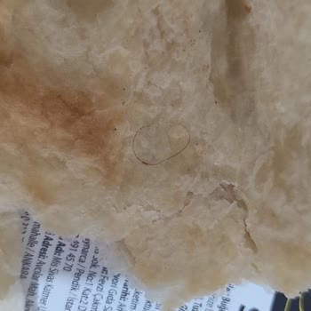 Migros'ta Satılan Ekmek Dünyası Markalı Sivas Katmeri