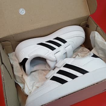 Adidas Canerkek Giyim Mağduruyum!