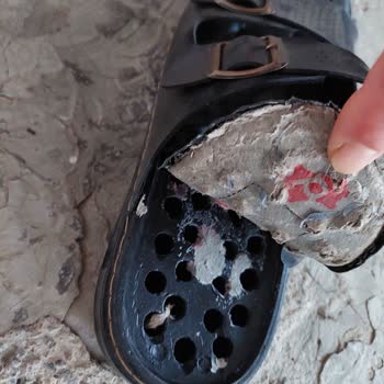 Polaris Erkek Terlik Kalitesizliği
