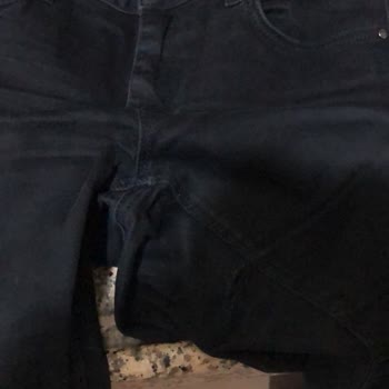Loft Kot Pantolonum Üç Ayda Aşındı.