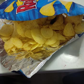 Ruffles Sade Patates Cipsi İçinden Çıkan Garip Şey