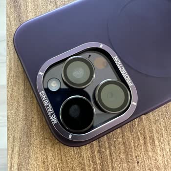 Momax Lens Koruyucu Kameranın Çalışmasını Engelliyor