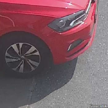 Volkswagen Avek Tekstilkent Servisinde Aracıma Hasar Verildi Ve İnkar Ediliyor!